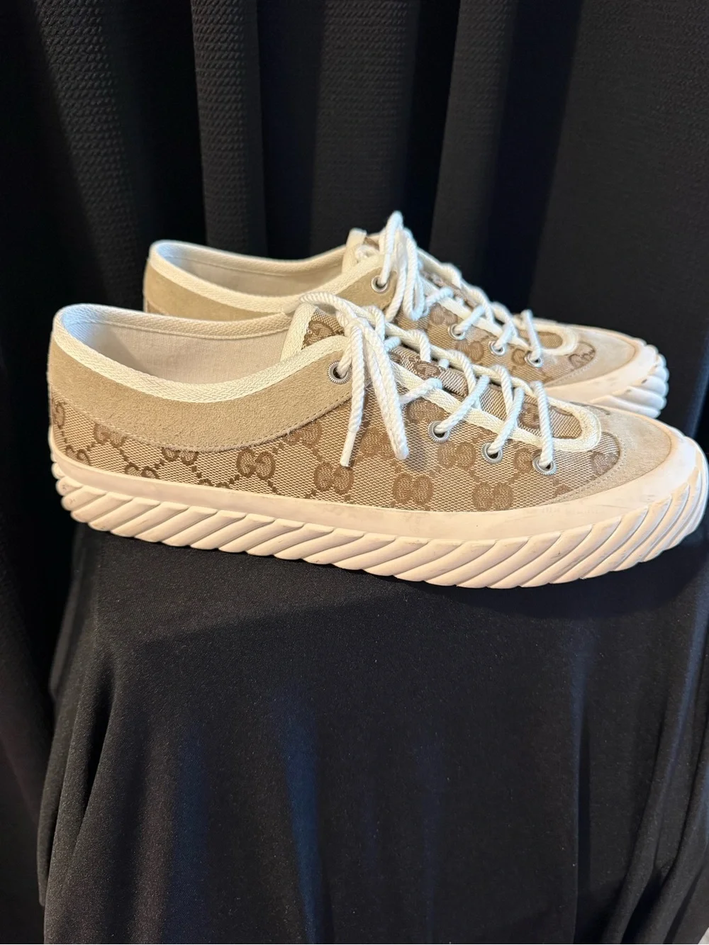 Gucci Women's Beige GG Canvas Wave-Sole Sneakers - Beige/White